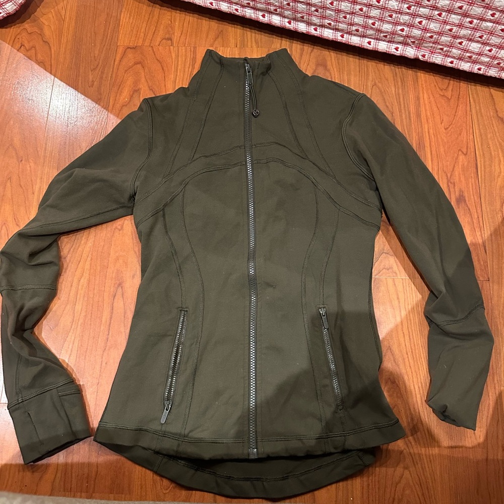 Green lululemon define jacket